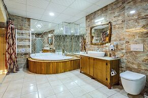 Çakıltaşı Evi Otel Spa