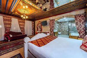 Çakıltaşı Evi Otel Spa