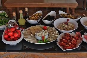 Çakıltaşı Evi Otel Spa