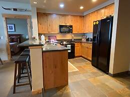 Morning Eagle #301 3 Bedroom Condo