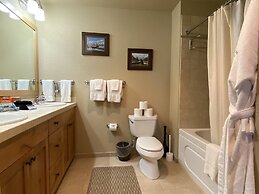 Morning Eagle #301 3 Bedroom Condo