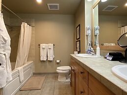 Morning Eagle #208 1 Bedroom Condo