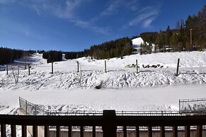 Morning Eagle #208 1 Bedroom Condo