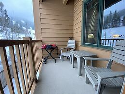 Morning Eagle #208 1 Bedroom Condo