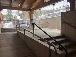 Morning Eagle #208 1 Bedroom Condo