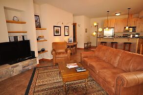 Black Diamond 3 Bedroom Condo