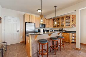 Black Diamond 3 Bedroom Condo