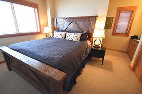 Black Diamond 3 Bedroom Condo