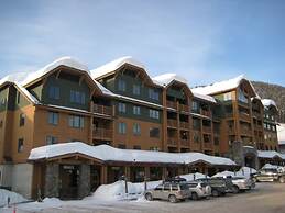 Morning Eagle #109 1 Bedroom Condo