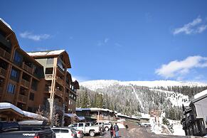 Morning Eagle #109 1 Bedroom Condo