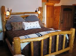 Bootjack Lake 4 Bedroom Lodge