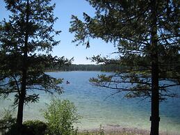 Bootjack Lake 4 Bedroom Lodge