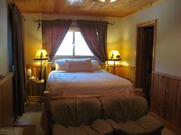 Bootjack Lake 4 Bedroom Lodge