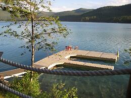 Ashley Lake 1 Bedroom Cabin