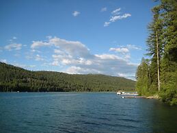 Ashley Lake 1 Bedroom Cabin