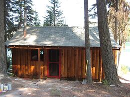 Ashley Lake 1 Bedroom Cabin