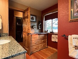 Ashley Lake 1 Bedroom Cabin