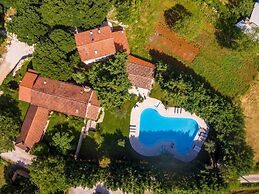 Villa Lav