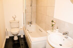 Dockside Liverpool Luxury Apartment