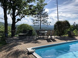 Chimo Cottage
