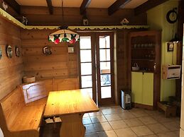 Chimo Cottage