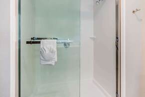 La Quinta Inn and Suites by Wyndham Houston Spring South