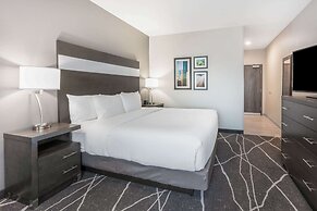 La Quinta Inn and Suites by Wyndham Houston Spring South