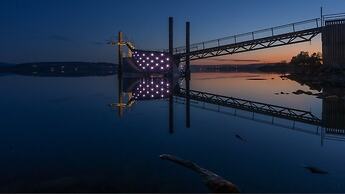 Wood Hotel by Frich's