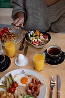 Wood Hotel by Frich's