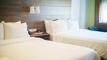 Holiday Inn Express & Suites Ensenada Centro by IHG
