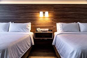 Holiday Inn Express And Suites Ensenada Centro by IHG