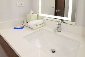 Holiday Inn Express And Suites Ensenada Centro by IHG