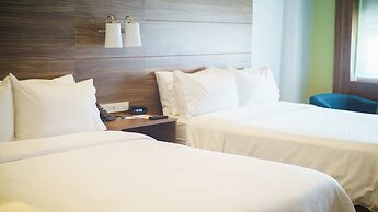 Holiday Inn Express & Suites Ensenada Centro by IHG