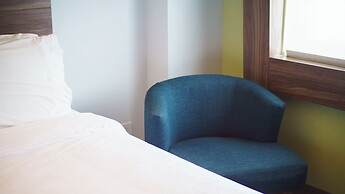 Holiday Inn Express & Suites Ensenada Centro by IHG