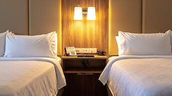 Holiday Inn Express & Suites Ensenada Centro by IHG