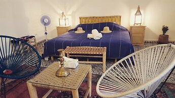 Art riad au bord de la mer