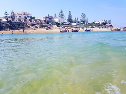 Art riad au bord de la mer