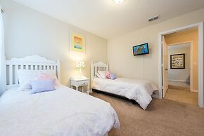 6BR Pool Home in Cypress Pt. by SHV-1037