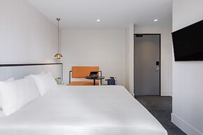 Brady Hotels Jones Lane