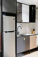 Brady Hotels Jones Lane