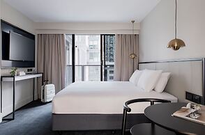 Brady Hotels Jones Lane