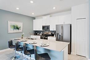 4BR Townhome in Storey Lake by SHV-4947