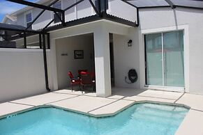 4BR Townhome in Storey Lake by SHV-4971