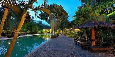 Balung River Eco Resort - Hostel