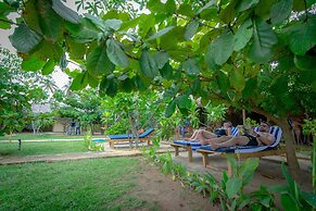 Blue Waters Arugambay