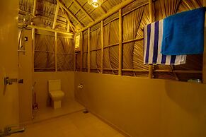 Blue Waters Arugambay