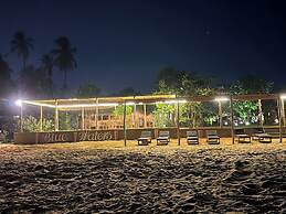 Blue Waters Arugambay