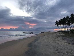 Blue Waters Arugambay