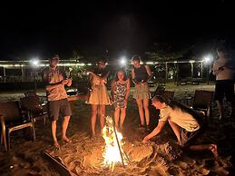 Blue Waters Arugambay