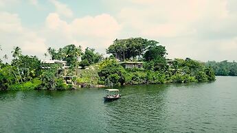 Illamperuma Villa Holiday Home